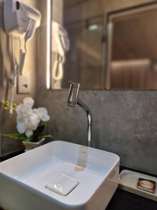 New Time- Conforto E Excelencia Sc Hospedagens Premium * Maceio (Alagoas)